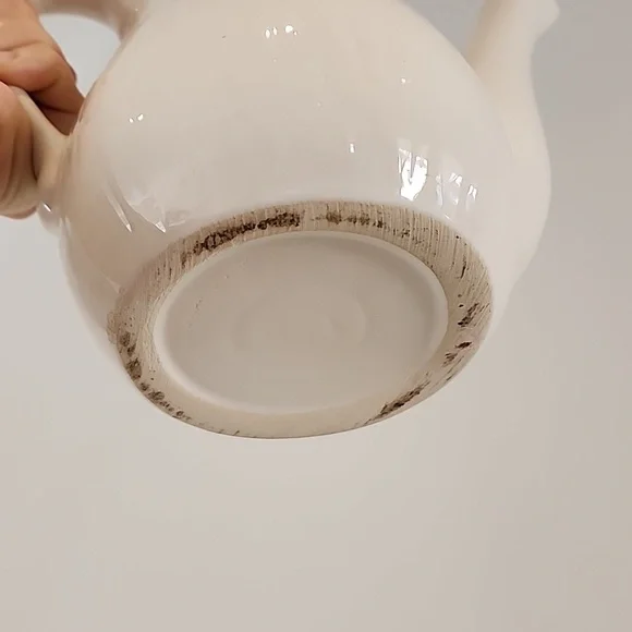 Vintage Merry Mushroom teapot - Picture 8 of 10